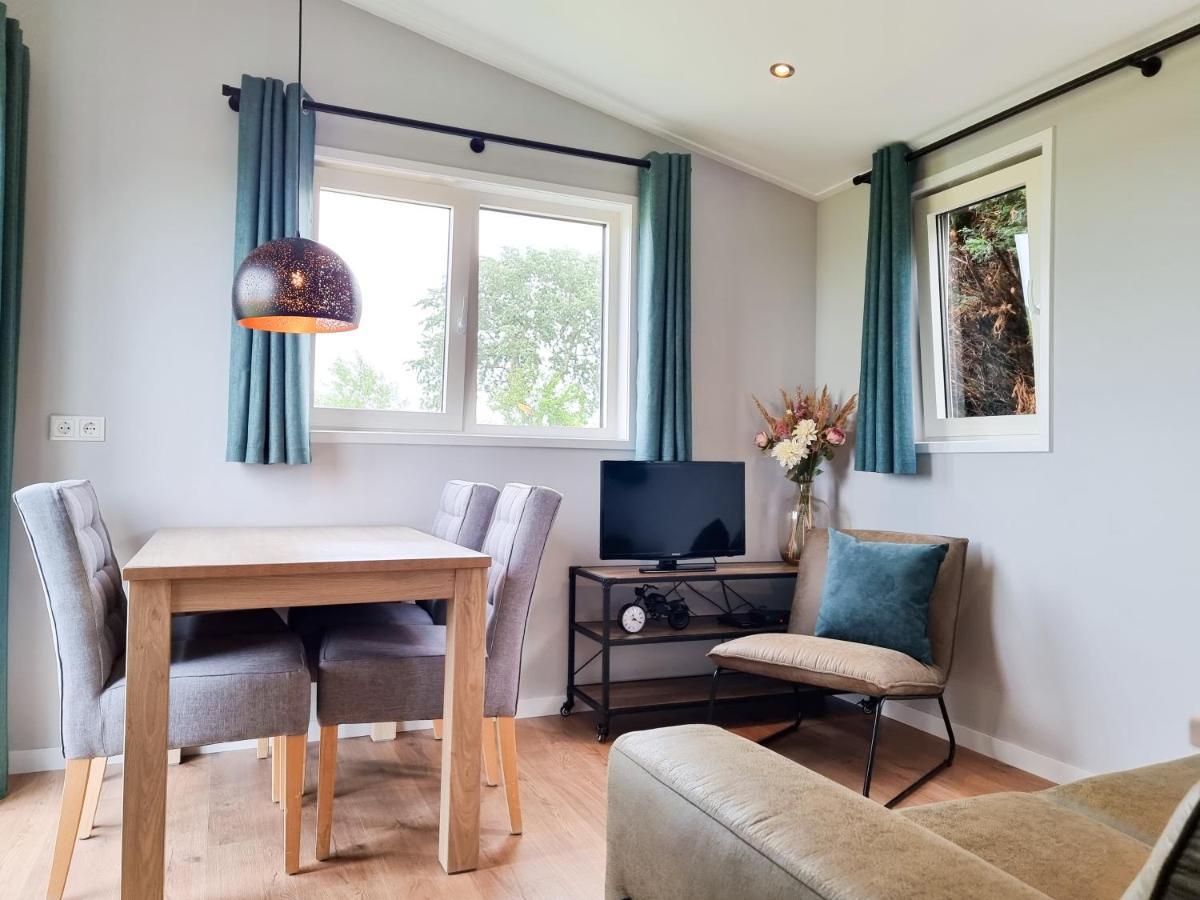 Landelijk Gelegen Chalet Ok40 Oostkapelle Luaran gambar
